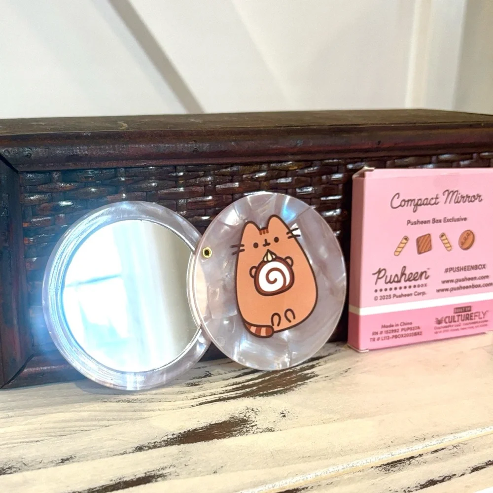 NIB Pusheen Sweet Treats Compact Mirror Exclusive From Summer 2025 Box